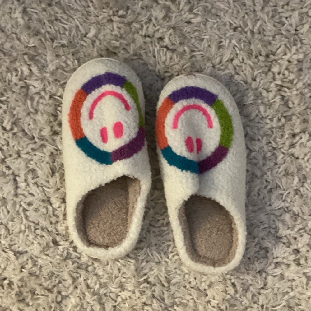 Amazon Multicolor Smiley Face Slippers